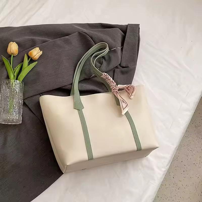 Rosa Vintage-Inspired Bag - Image 5