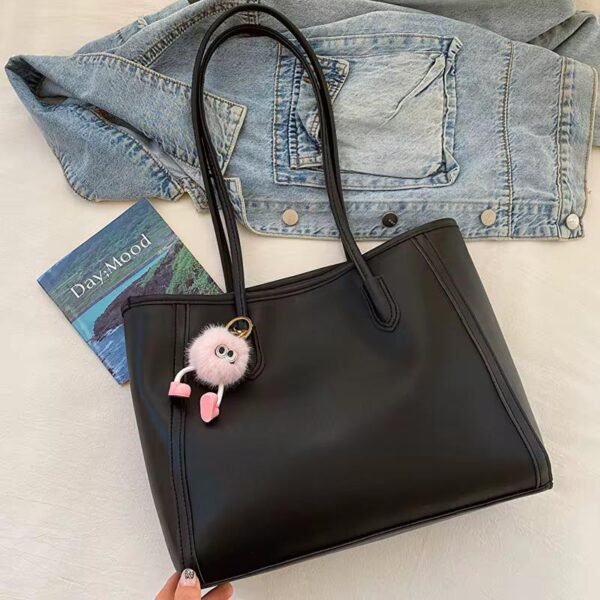 Serena Quilted Shoulder Bag