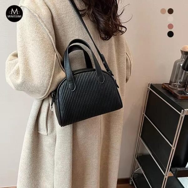 Luna Classic Handbag - Image 5