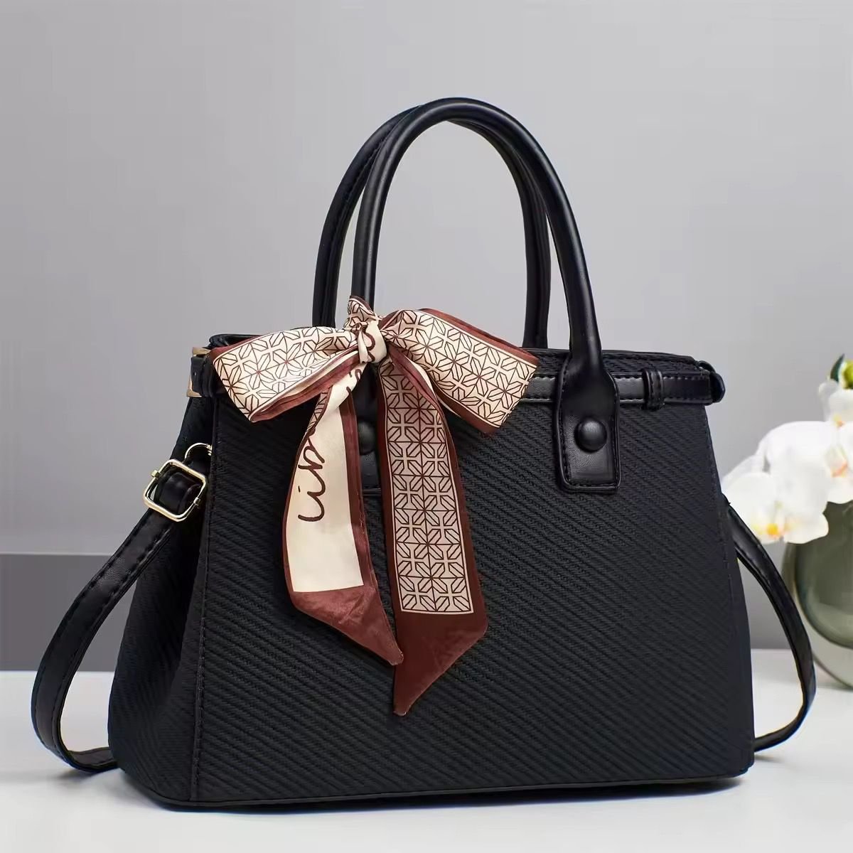 Monarch Grace Tote