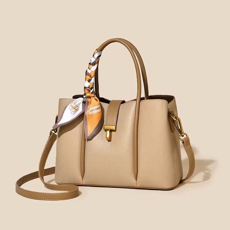 Éternité Luxe Tote - Image 3